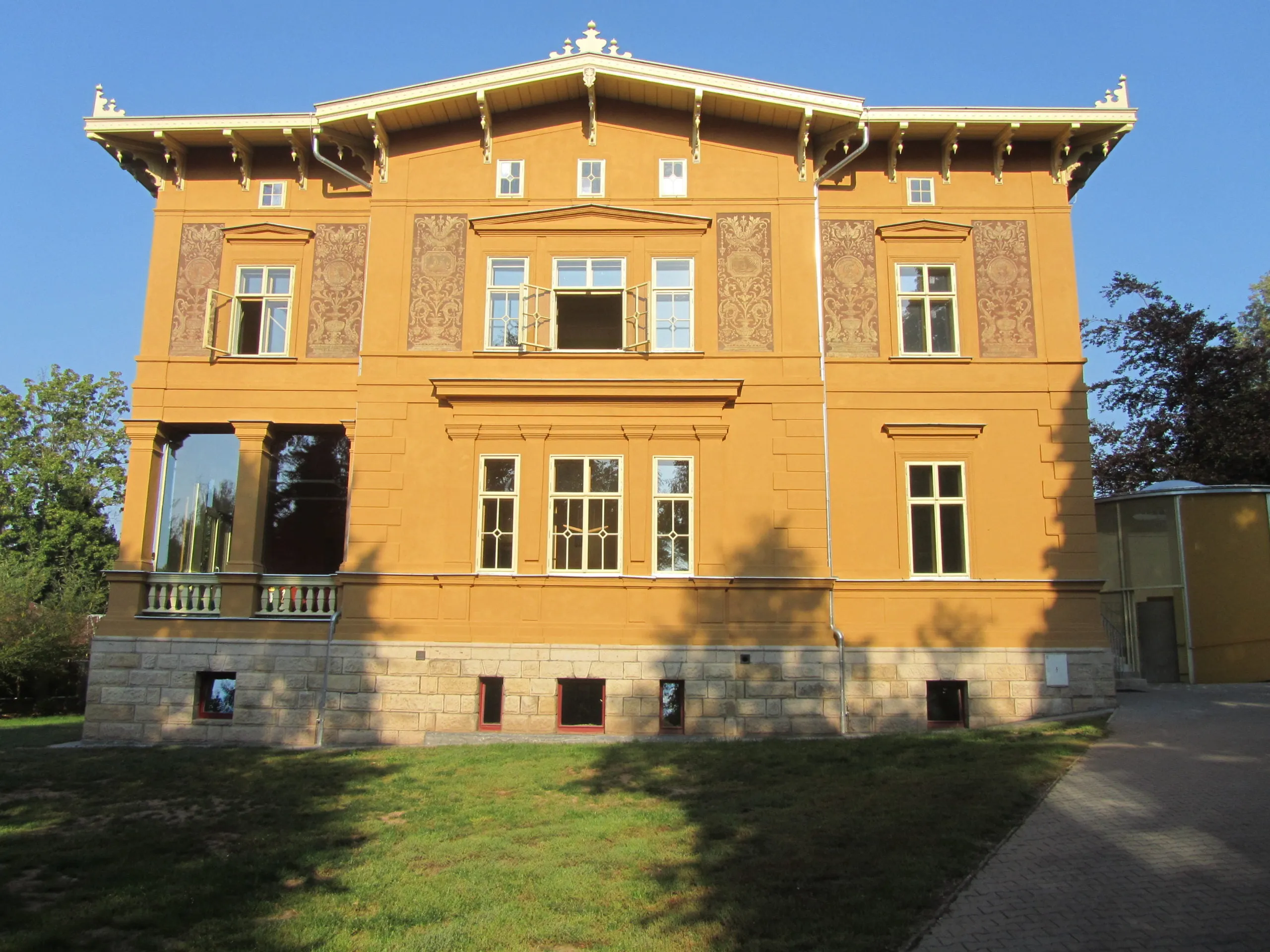 Opravená budova DDM Ulita